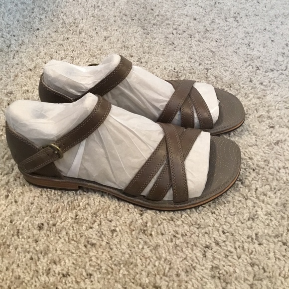 Boggs Sandals - Size 10 - Picture 3 of 9